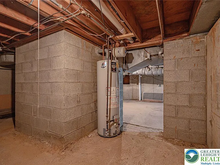 3608 S Highland St — Photo 76