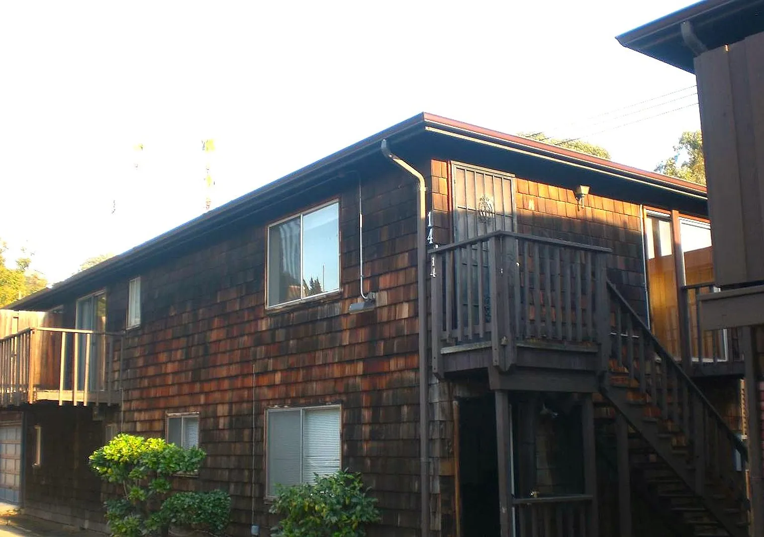 2 Bed rooms 1 Bath Updated Photos Coming Soon!! — Photo 1