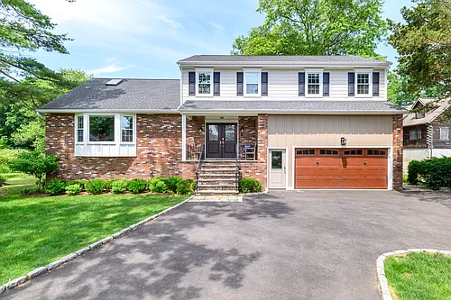 44 Newfield Ct Photo 1