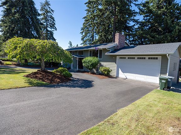 2nd image of 7813 Agate Drive SW