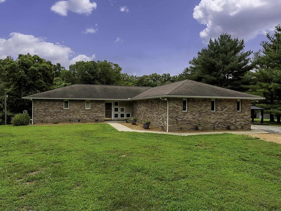 1st image of 172 Chardonnay Cir