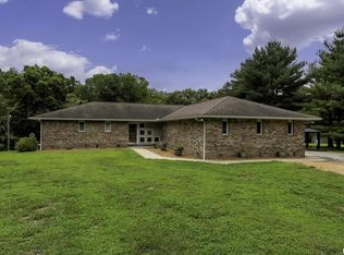 172 Chardonnay Cir, Murphysboro, IL 62966