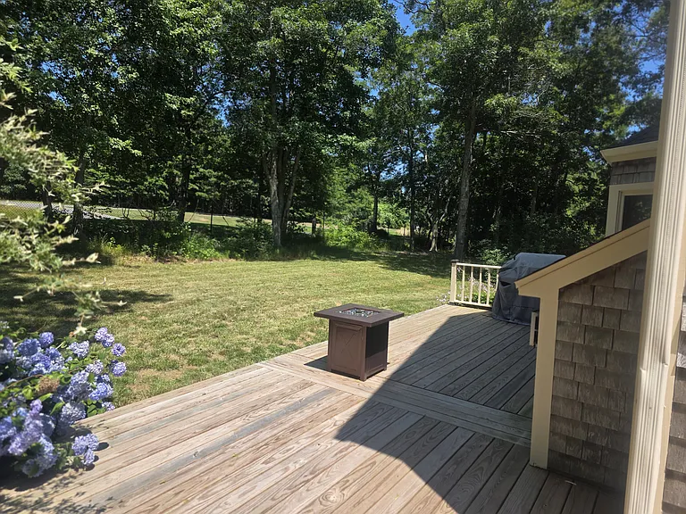35 Nonantum Rd — Photo 65