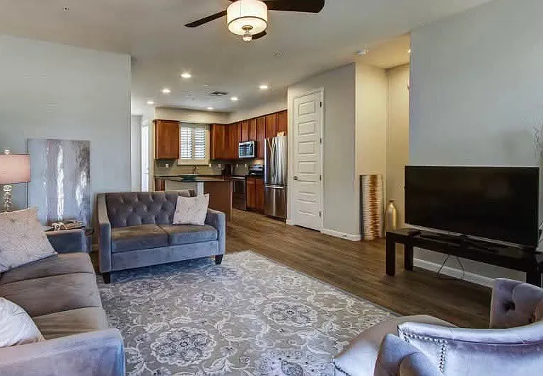 2090 S Dorsey Ln #1011 — Photo 7