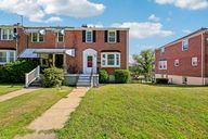 Wedgewood Rd-S0409-001.jpg