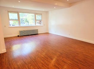 418 Avenue C APT 1, Brooklyn, NY 11218