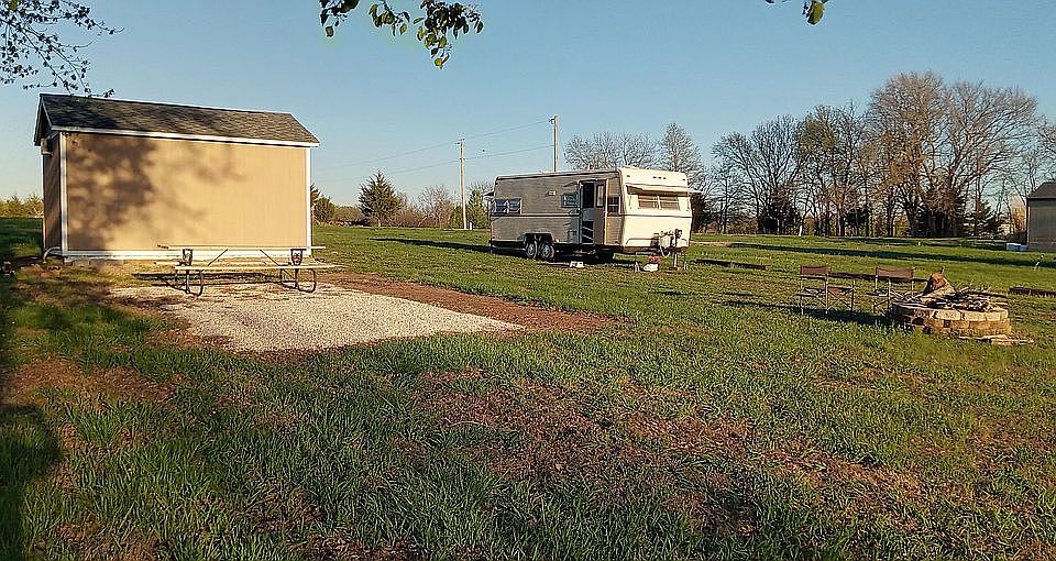 1st image of 22 Deerfield Dr