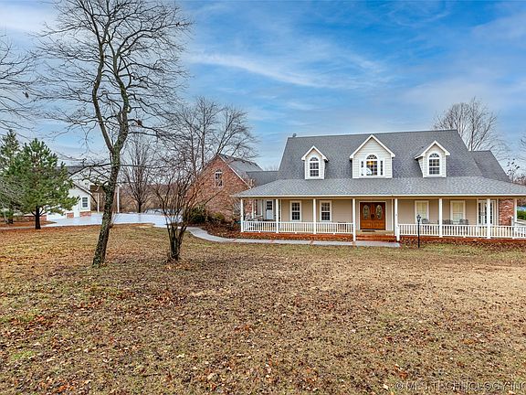 4th image of this home