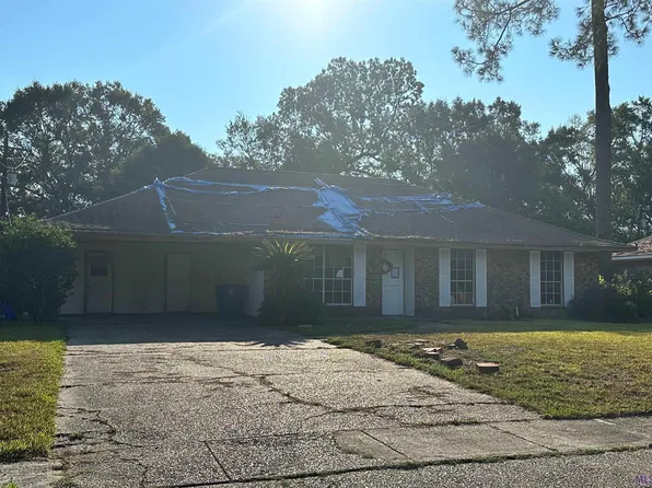 3880 Edgemont Dr, Baton Rouge, LA 70814