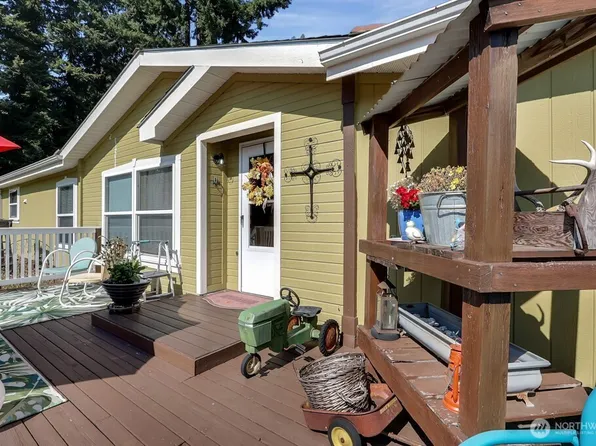 3209 214th Avenue E, Lake Tapps, WA 98391