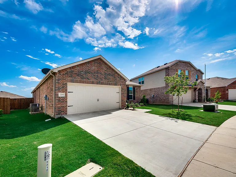 2308 Bermont Red Ln — Photo 33