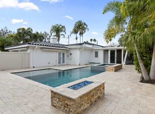 131 Toledo Way NE, Saint Petersburg, FL 33704