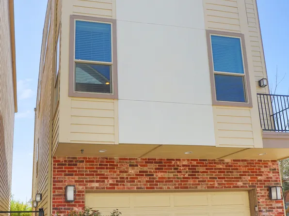 3831 Harry Wurzbach Rd 12, San Antonio, TX 78209