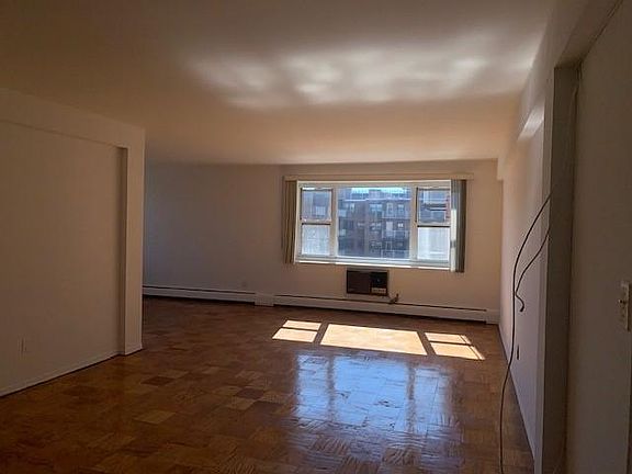 2nd image of 101 Lincoln Ave APT 3J