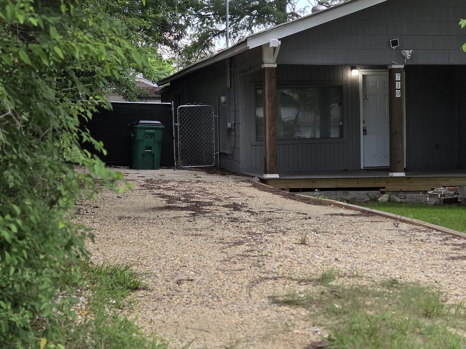 3 bed, 1496 sqft, $1,200 — Photo 2