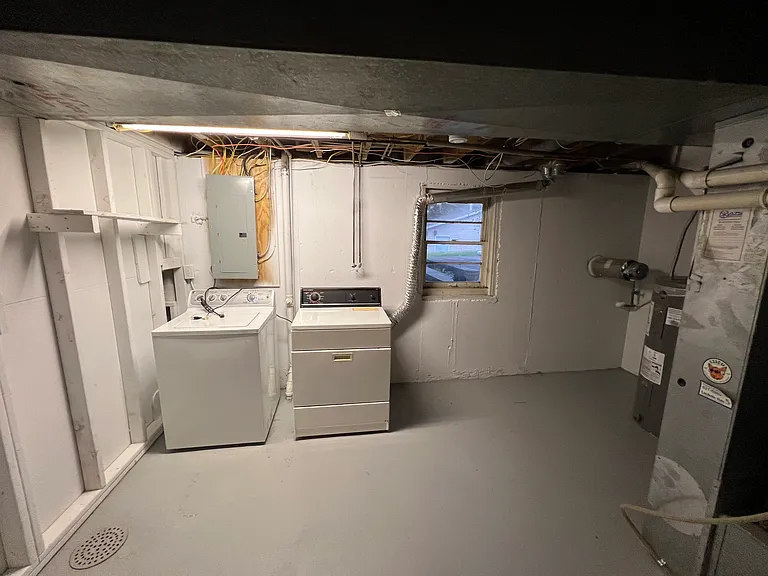 4 Mandalay Dr — Photo 17