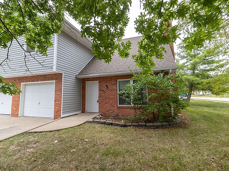 3705 Hermitage Rd — Photo 1