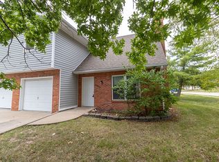 3705 Hermitage Rd, Columbia, MO 65201