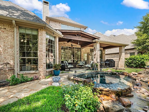 5th image of 8424 Jefferson Way