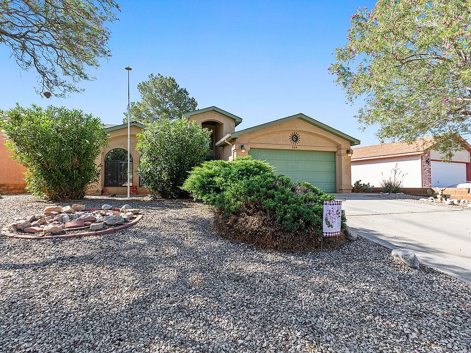 1st image of 604 Venus Ave