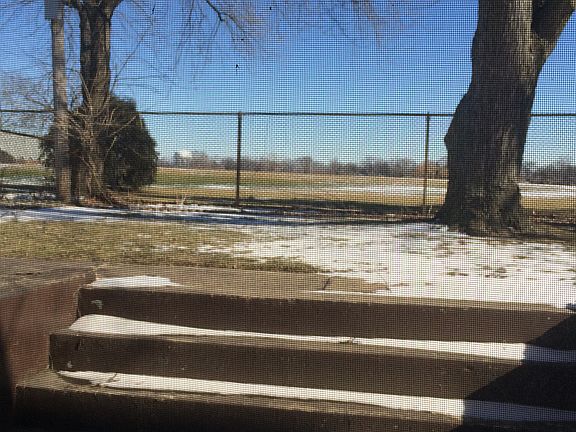 3rd image of 2117 Eastview Dr
