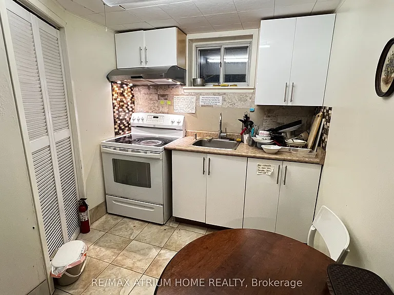 949 Willowdale Ave #B1 — Photo 11