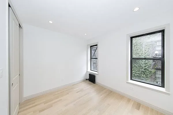 Rented by REAL New York | media 4