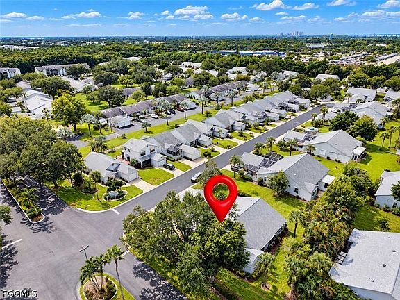 2nd image of 9629 Windsor Club Cir