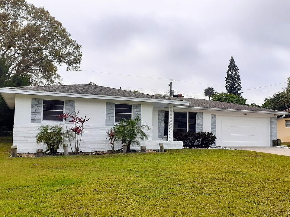 1st image of 1232 Golfview Dr
