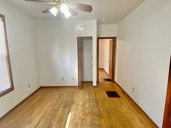 5th image of 120 Ballard St APT 1
