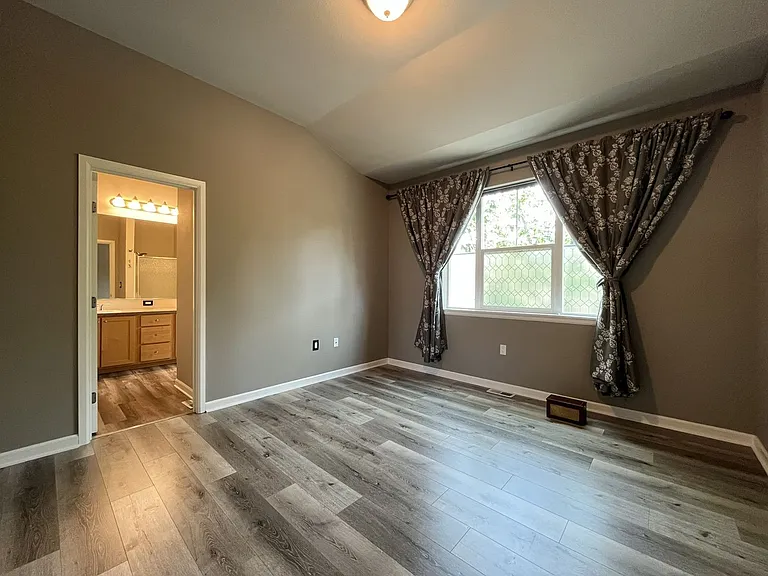 10955 SW 130th Ave — Photo 21