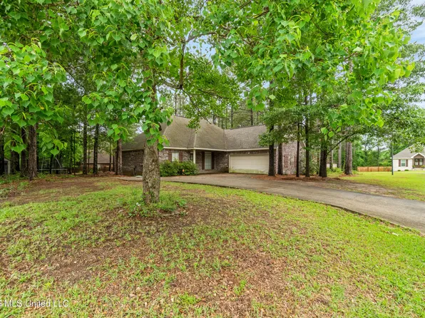 59 Lamplighter Ln, Purvis, MS 39475
