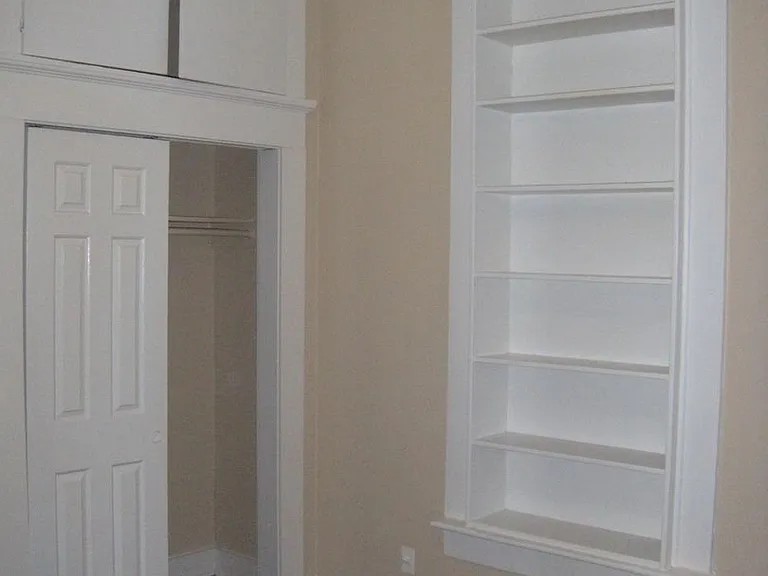 915 W 23rd St #C — Photo 15