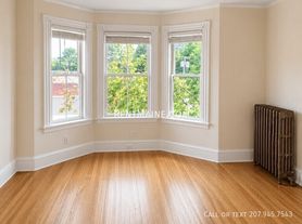 591 Main St