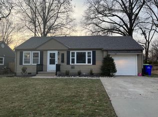 6906 Horton St, Overland Park, KS 66204