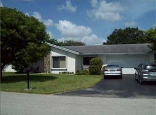 27302 SW 164th Ave, Homestead, FL 33031