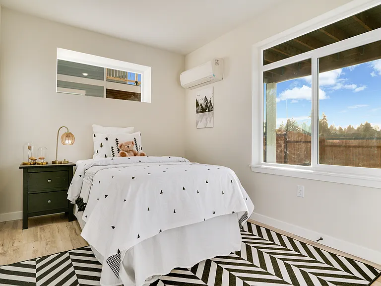4010 N Highland St — Photo 28
