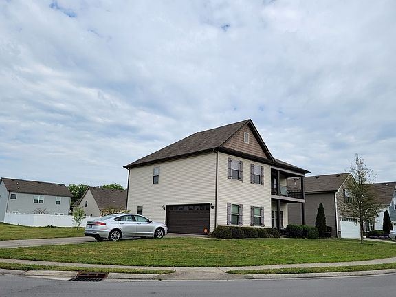 2nd image of 2442 Salem Glen Xing