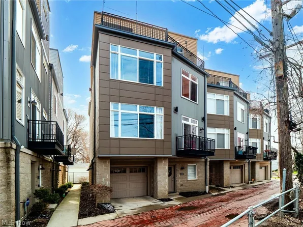 4191 Lorain Ct, Cleveland, OH 44113