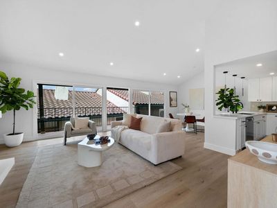 2347 Caringa Way UNIT 4, Carlsbad, CA, 92009