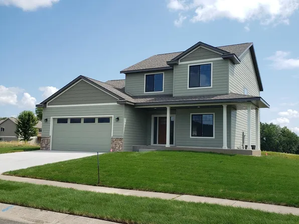 1516 Wildwood Dr, Lake City, MN 55041