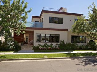 800 8th St, Coronado, CA 92118
