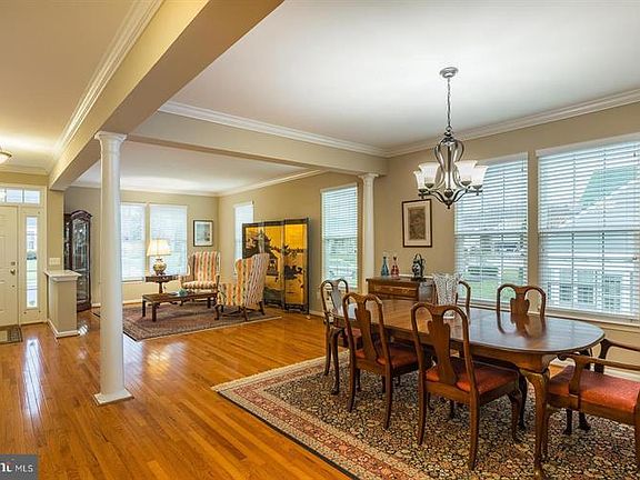 5th image of 3756 Equinox Way