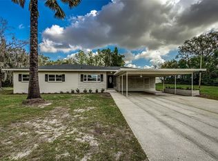 1445 Carolina Ave, Mulberry, FL 33860