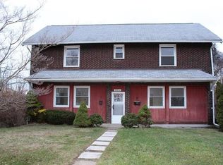 10824 Highpoint Dr, Pittsburgh, PA 15235