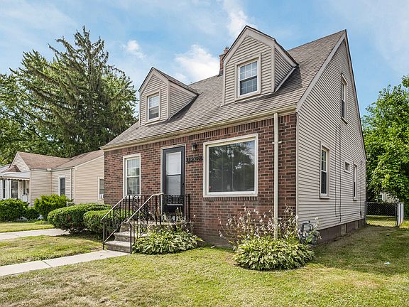 2nd image of 19322 Washtenaw St