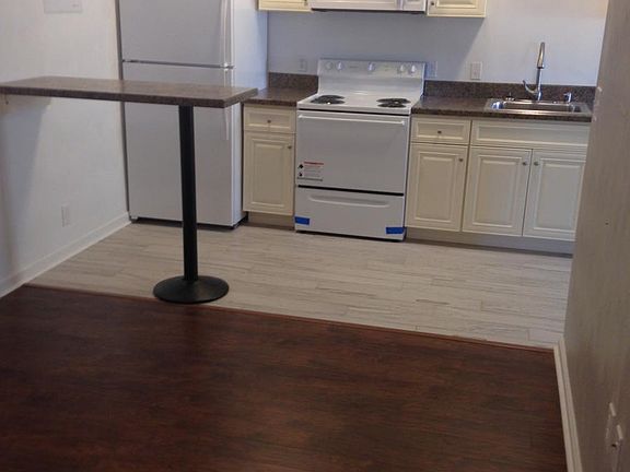 New kitchen