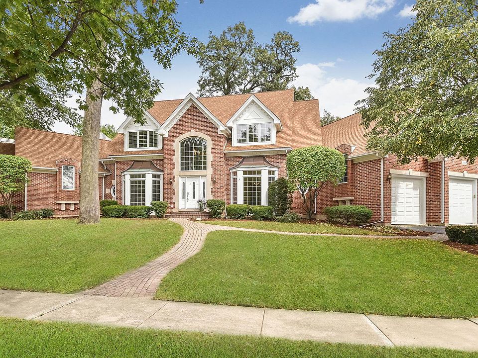 1st image of 2804 Royal Fox Dr