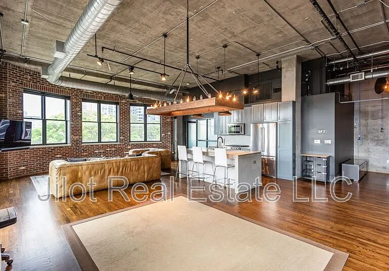 3180 Mathieson Dr NE #910 — Photo 2