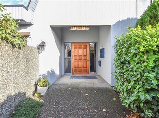 749 Marine View Dr, Longview, WA